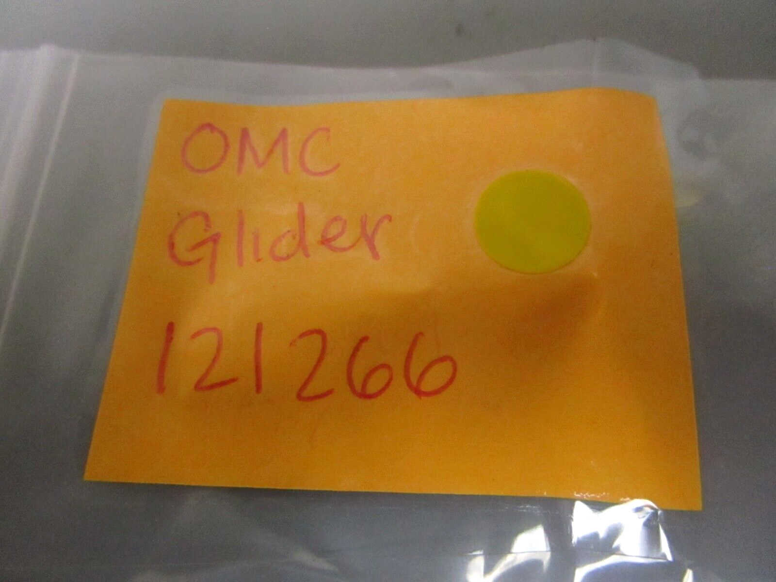 *NEW OEM* (LOT OF 2) 0810 OMC Johnson Evinrude Glider 121266 0121266