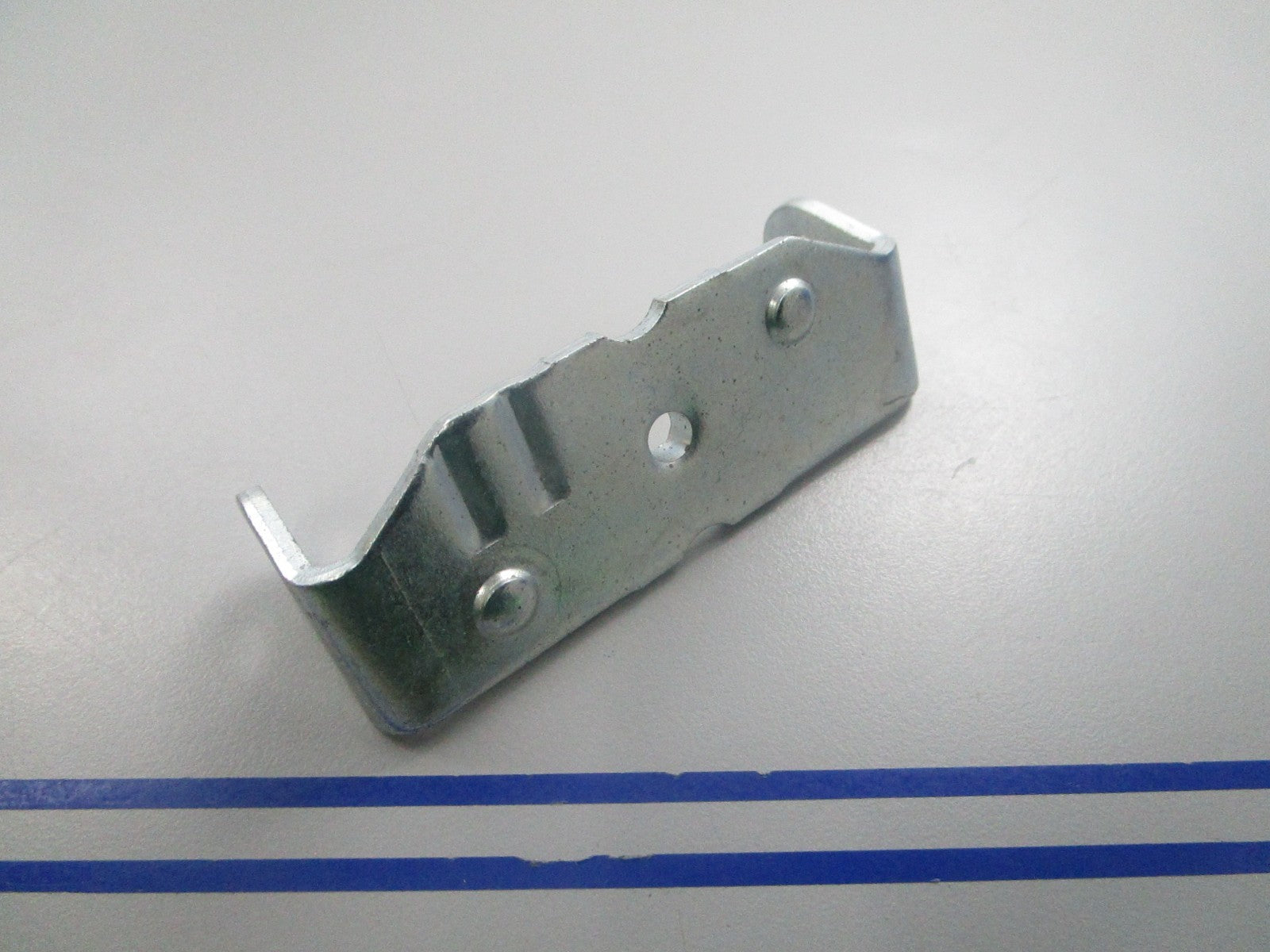 NEW OEM Husqvarna 787-01779 Chute Deflector Bracket 0810