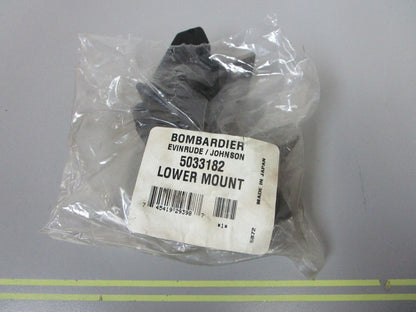 *NEW OEM* 0720 OMC Johnson Evinrude Lower Mount 5033182