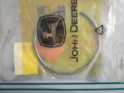 NEW OEM H180094 John Deere Ring 0820