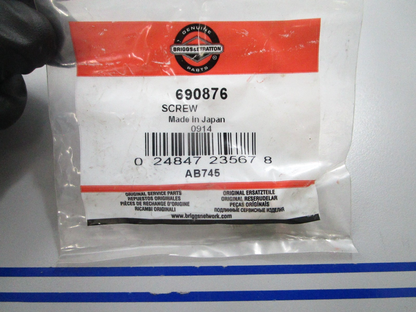 *NEW OEM* 0810 Briggs & Stratton Screw 690876