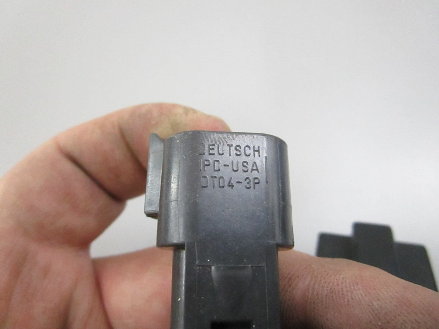 NEW OEM 176537 0176537 OMC Johnson Evinrude Cable 0810