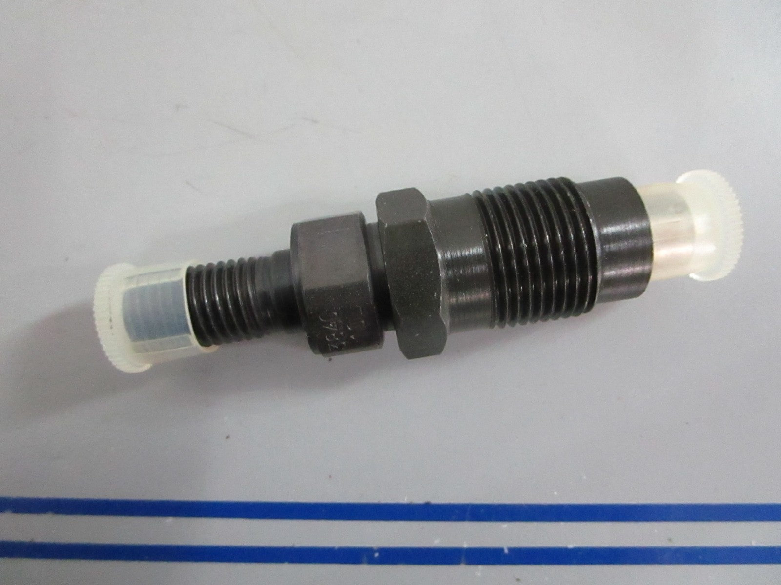 *NEW OEM* 0820 Westerbeke Fuel Injector 37091