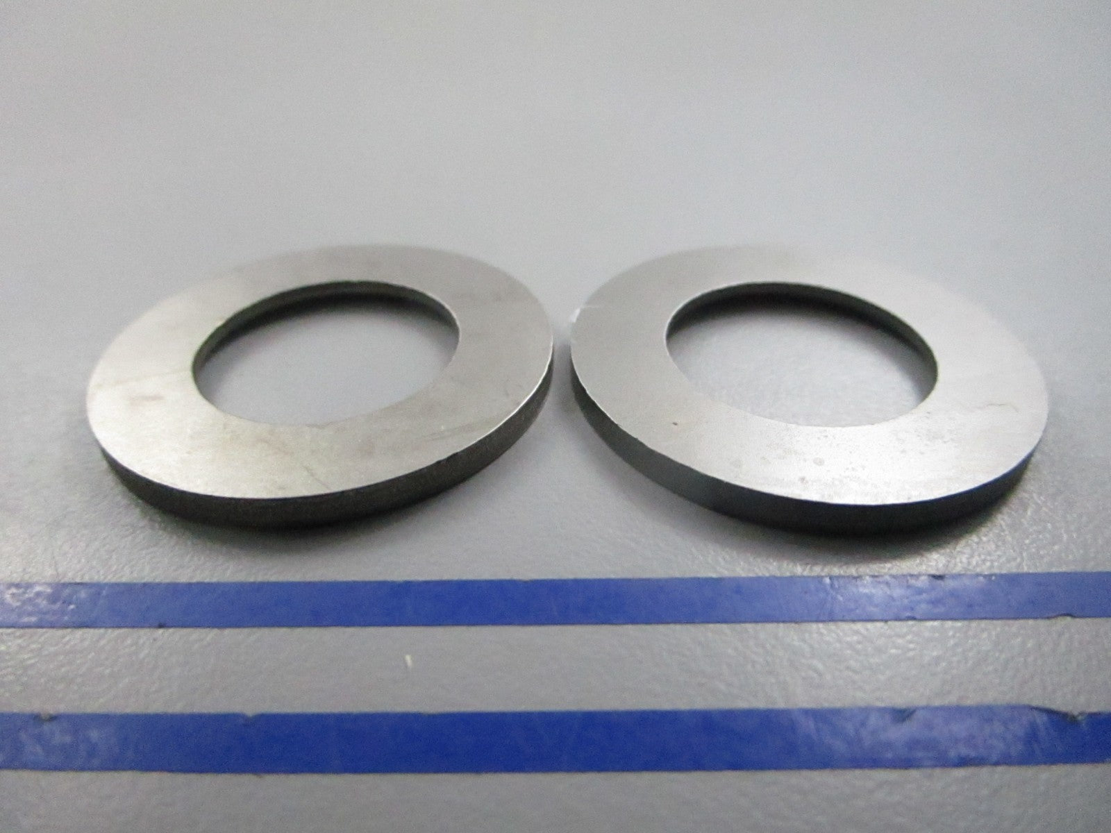 NEW OEM (LOT OF 2) 303996 0303996 OMC Johnson Evinrude Washer 0810
