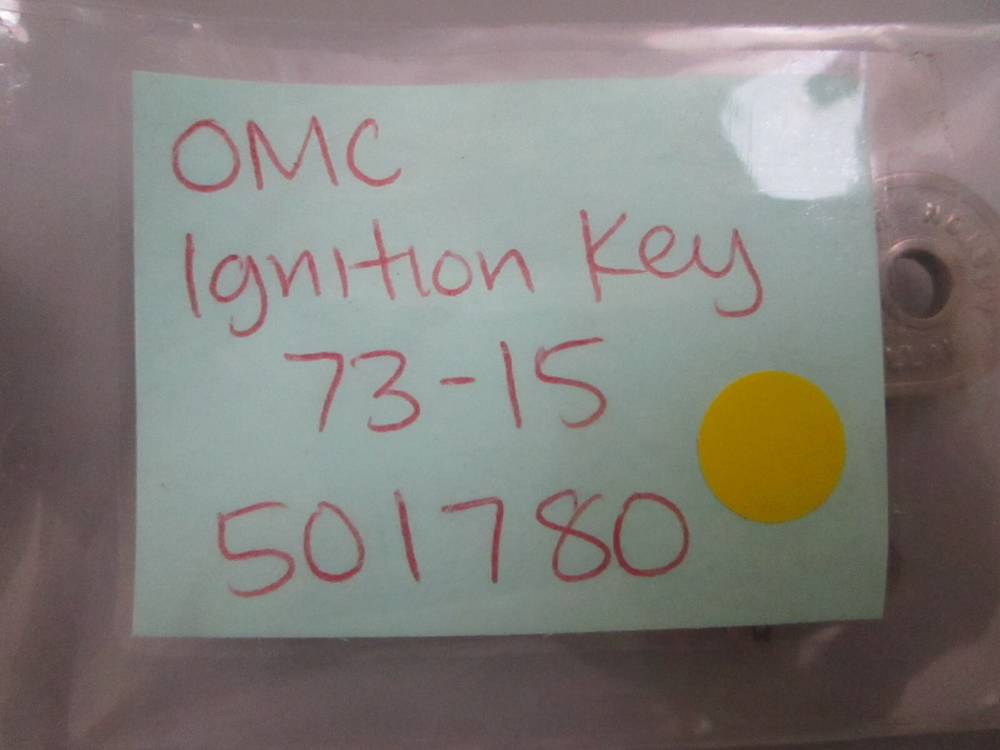 *NEW OEM* 0810 OMC Johnson Evinrude Ignition Key 73-15 501780 0501780