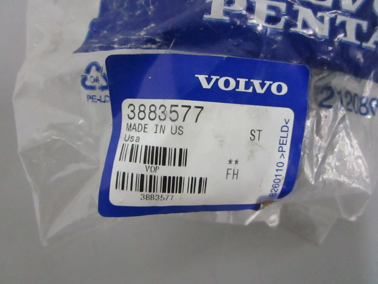 *NEW OEM* 0820 Volvo Penta Coil 3883577