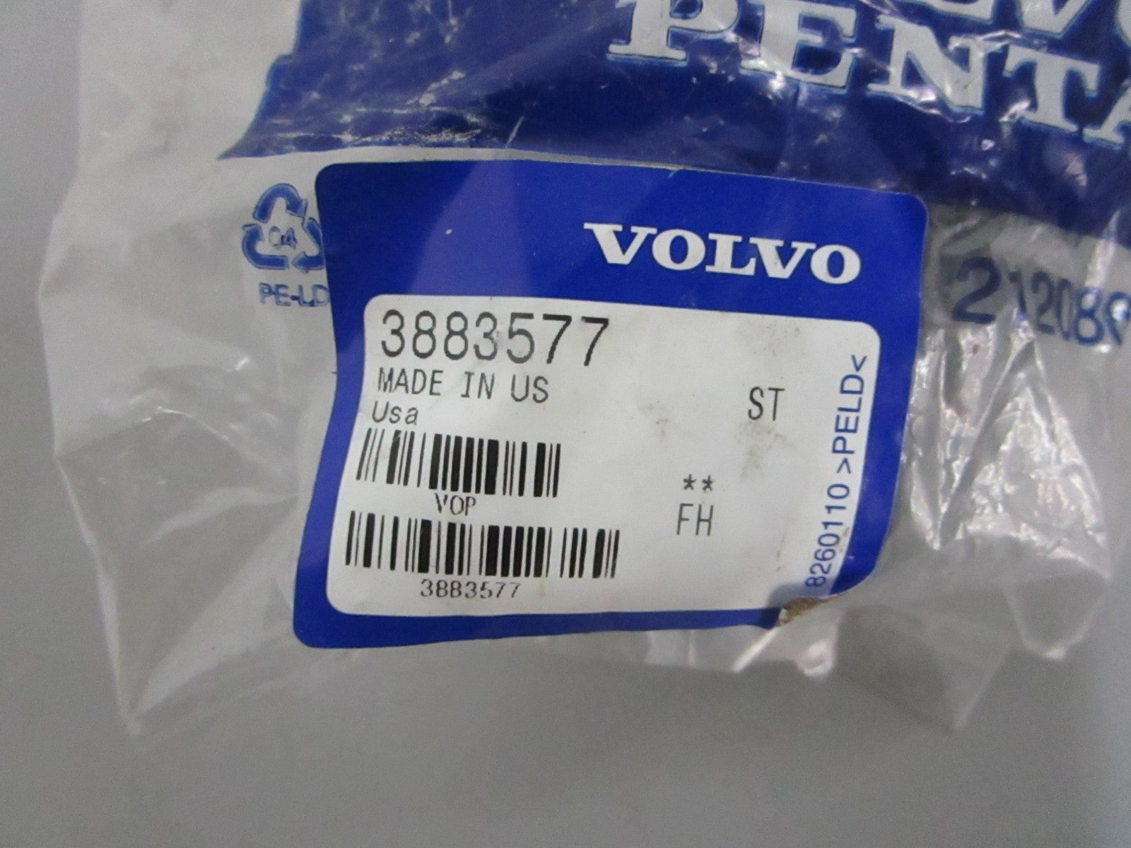 *NEW OEM* 0820 Volvo Penta Coil 3883577