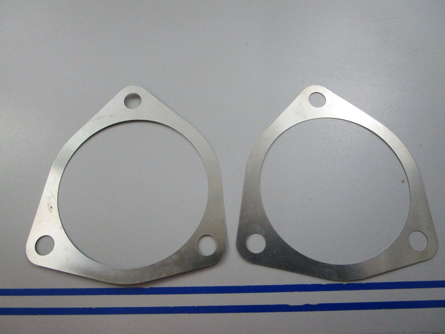 NEW OEM (LOT OF 2) 908428 0908428 OMC Johnson Evinrude Shim 0810