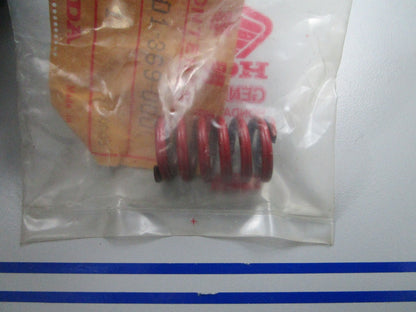 *NEW OEM* 0810 Honda Clutch Spring 22401-369-000