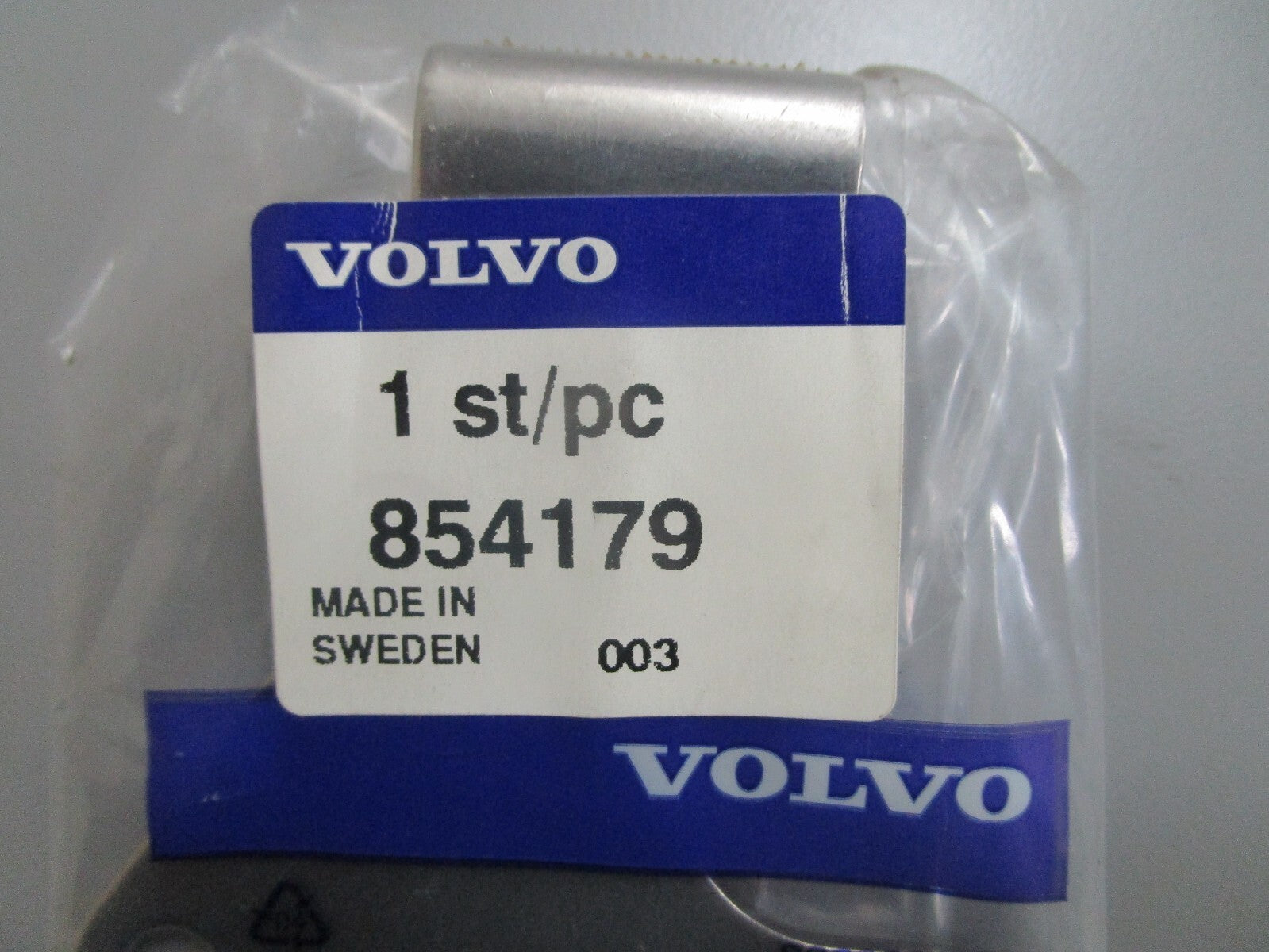 *NEW OEM* 0810 Volvo Penta Anchorage 854179