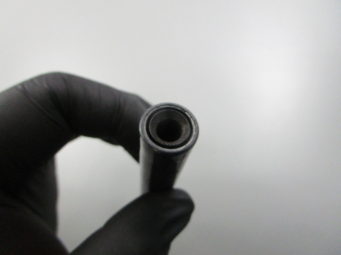 *NEW OEM* 0810 OMC Johnson Evinrude Casing Guide 914742 0914742