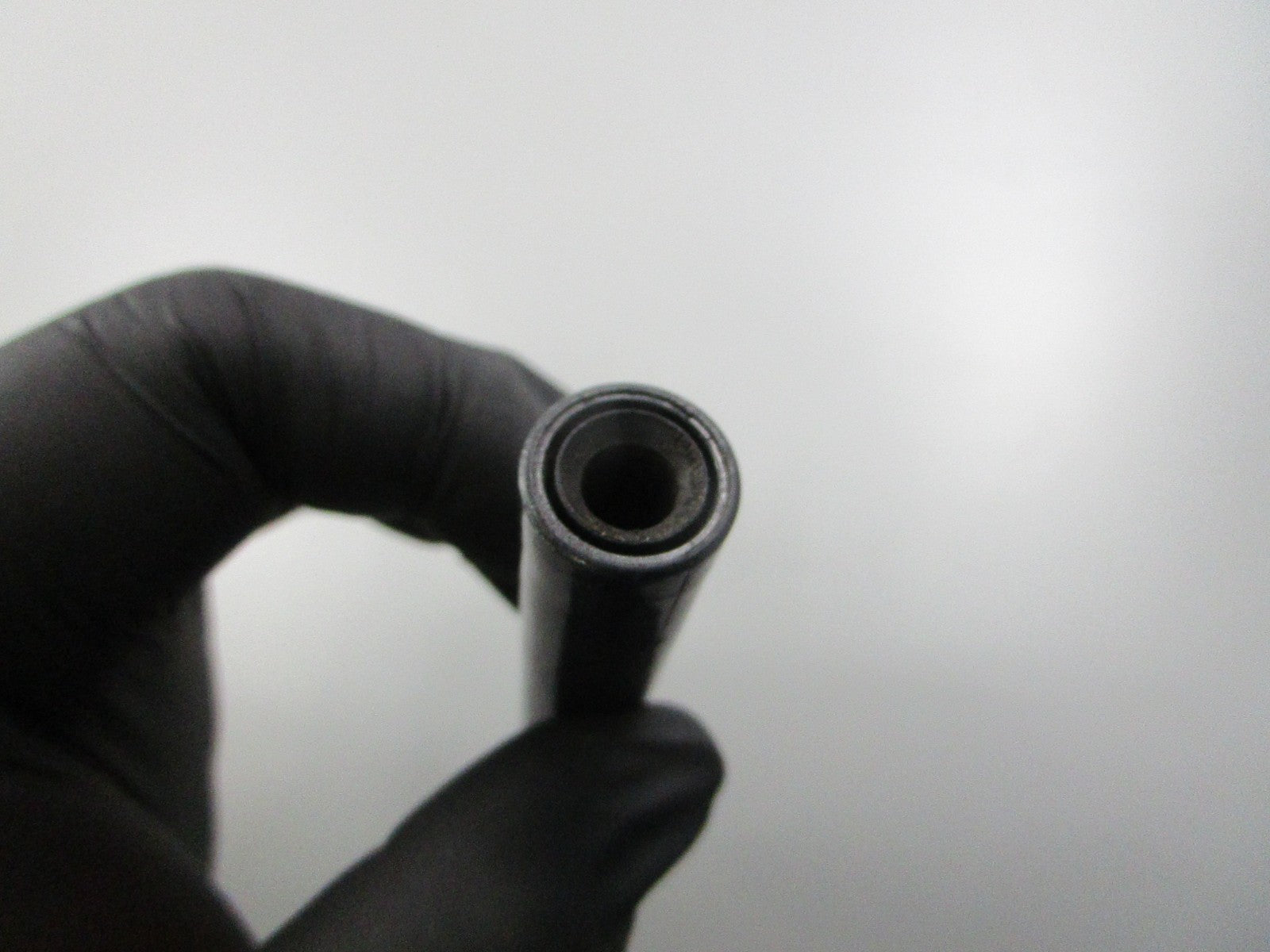 *NEW OEM* 0810 OMC Johnson Evinrude Casing Guide 914742 0914742