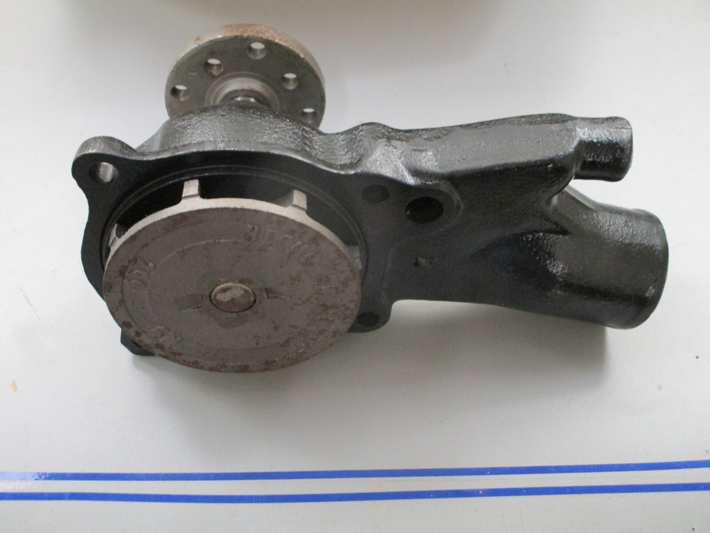 *NEW OEM* 0820 Mercury Quicksilver Water Pump 880817R3