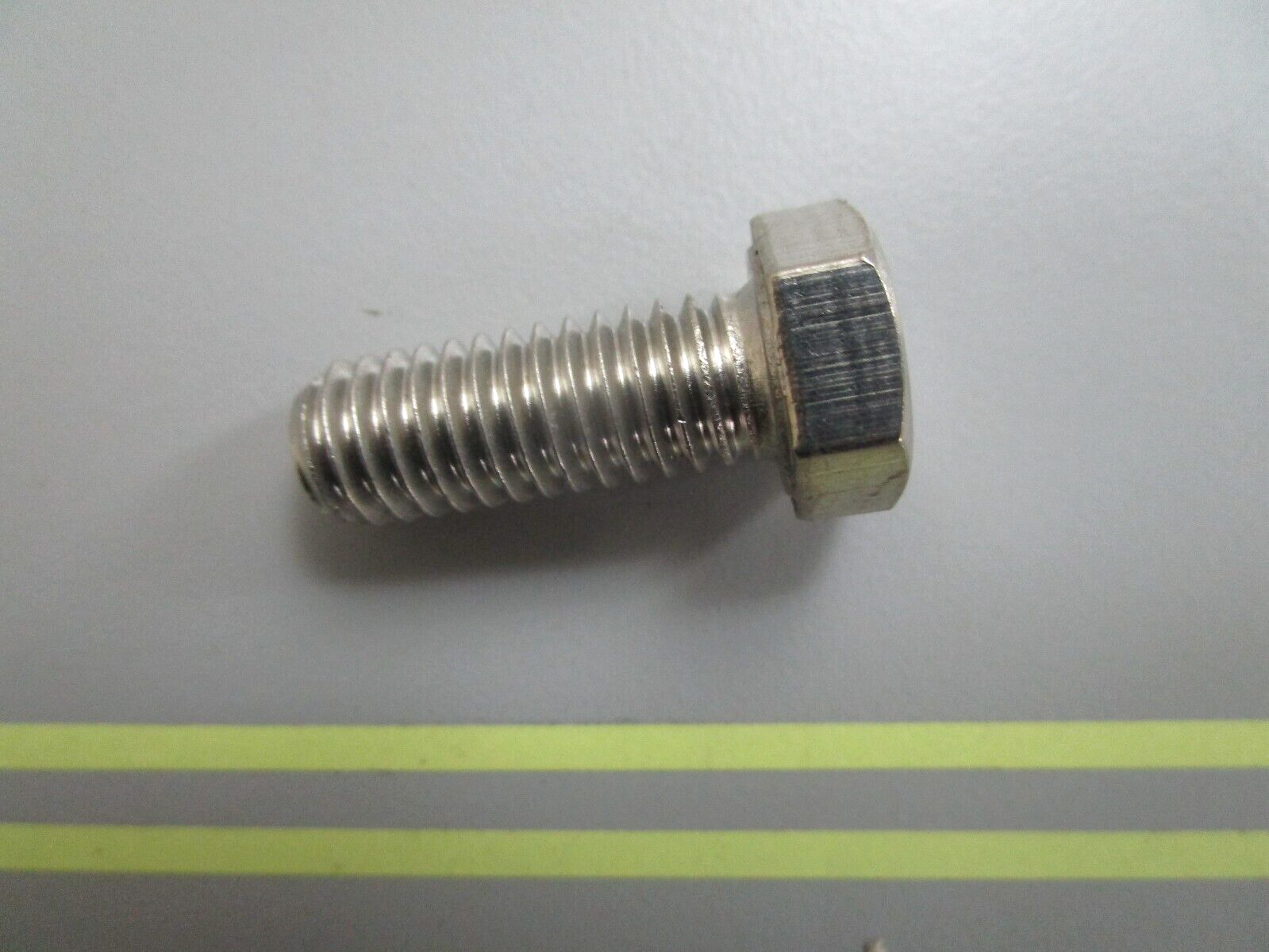 *NEW OEM* 0810 Volvo Penta Hexagon Screw 959967