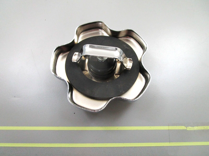 *NEW OEM* 0750 Suzuki FUEL CAP 65510-98507