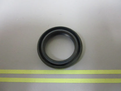 *NEW OEM* 0810 Volvo Penta Camshaft Seal 864299