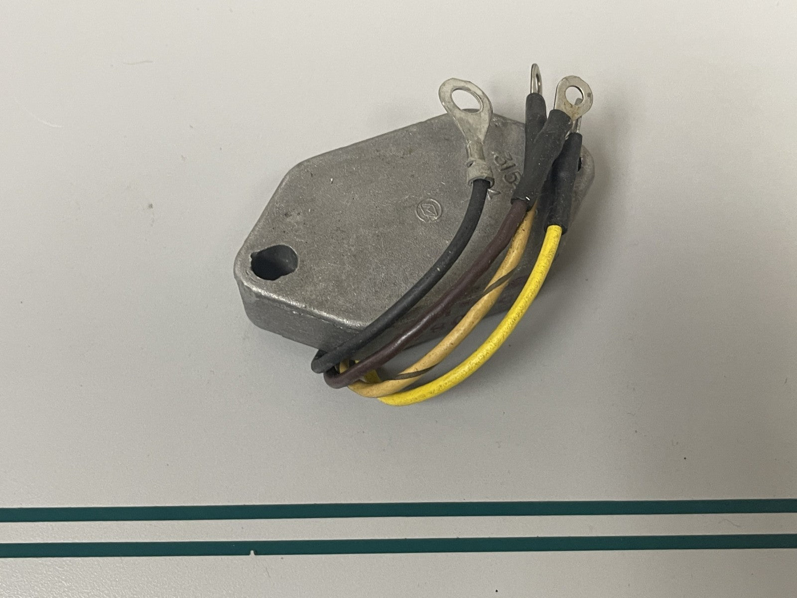 NEW OEM 580891 Johnson Evinrude Clipper Circuit 0670