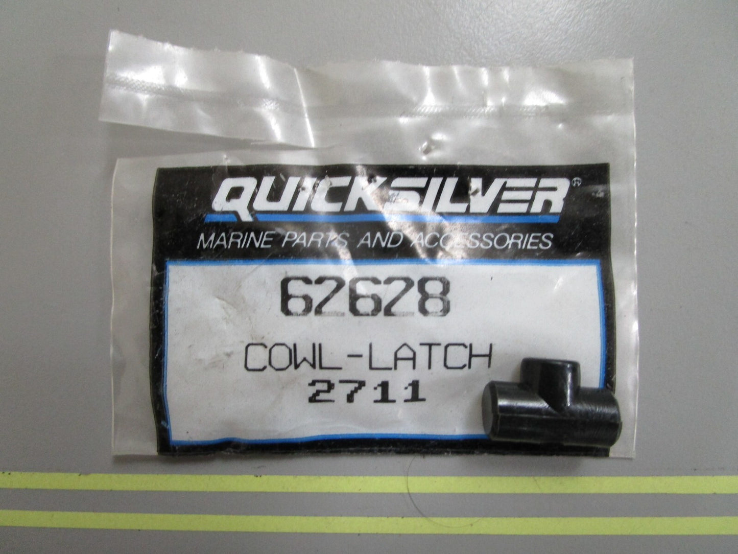 *NEW OEM* 0810 Mercury Quicksilver Cowl Latch Barrel 62628
