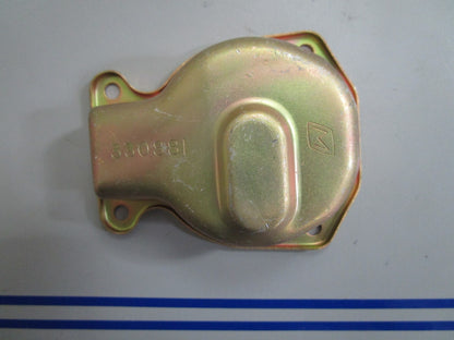 *NEW OEM* 0820 OMC Johnson Evinrude Float Chamber 330881 0330881