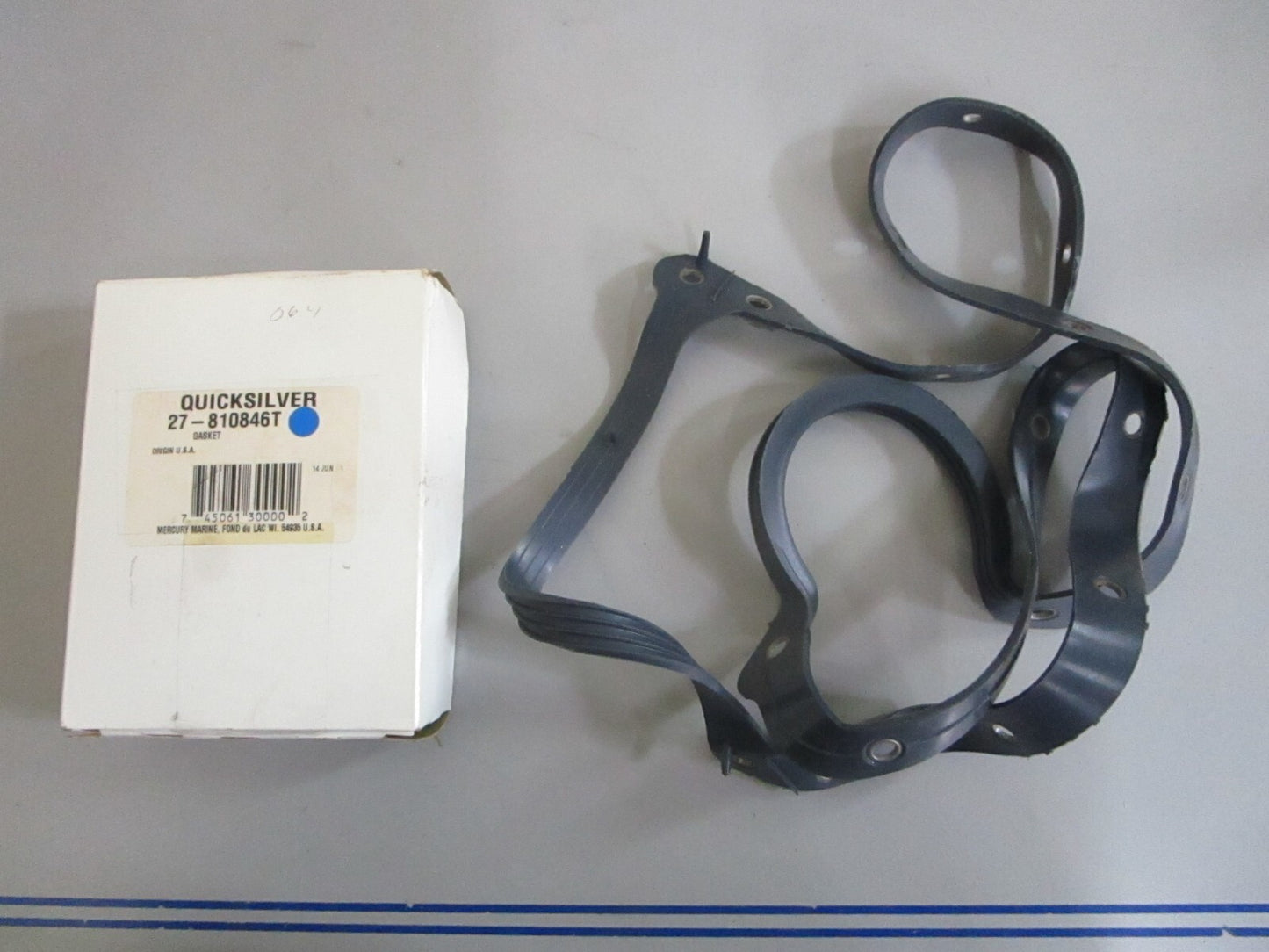 *NEW OEM* 0820 Mercury Quicksilver Gasket 27-810846T