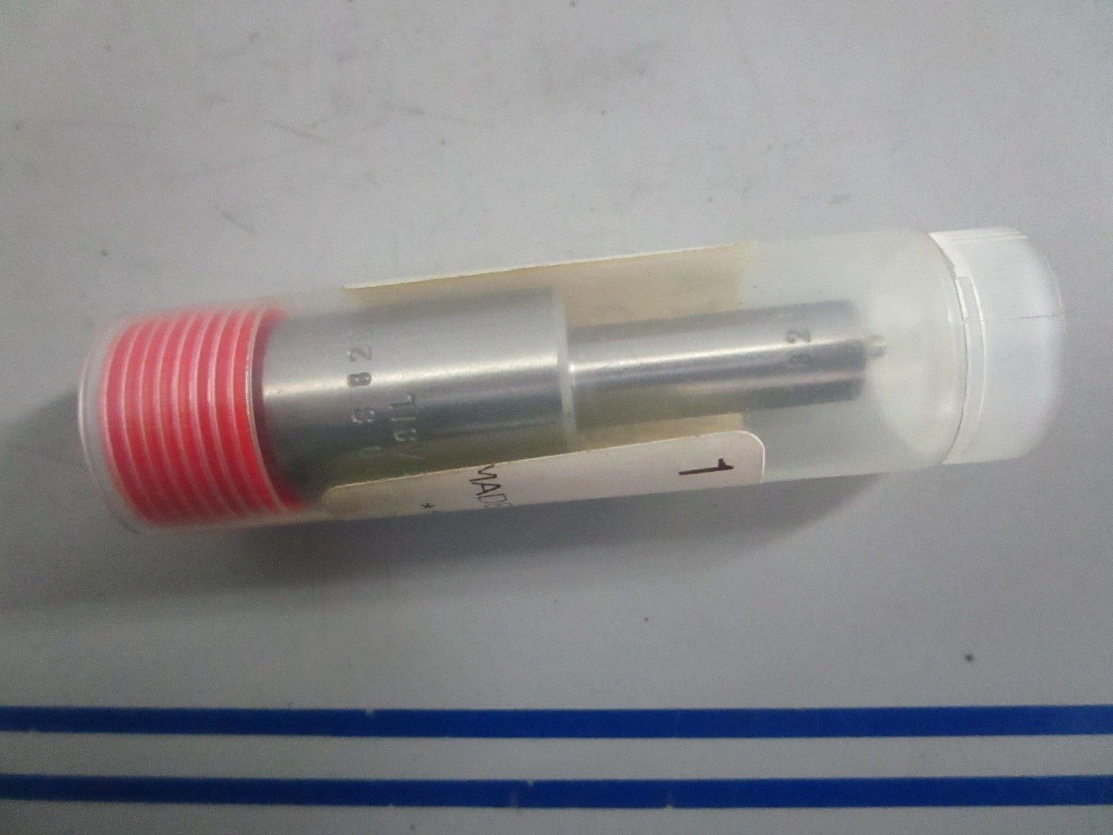 NEW OEM 829909 Volvo Penta Nozzle 0820
