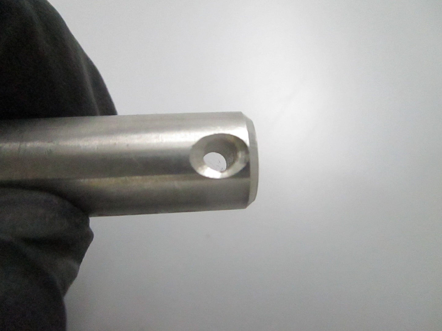 *NEW OEM* 0810 Volvo Penta Clevis Pin 832818