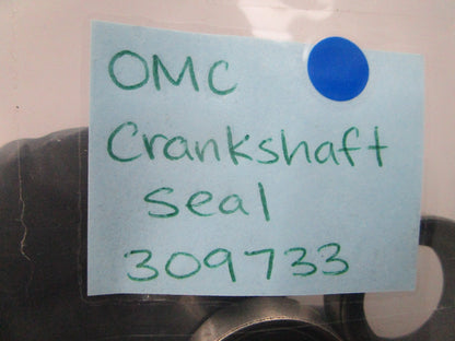 NEW OEM 309733 0309733 OMC Johnson Evinrude Crankshaft Seal 0810