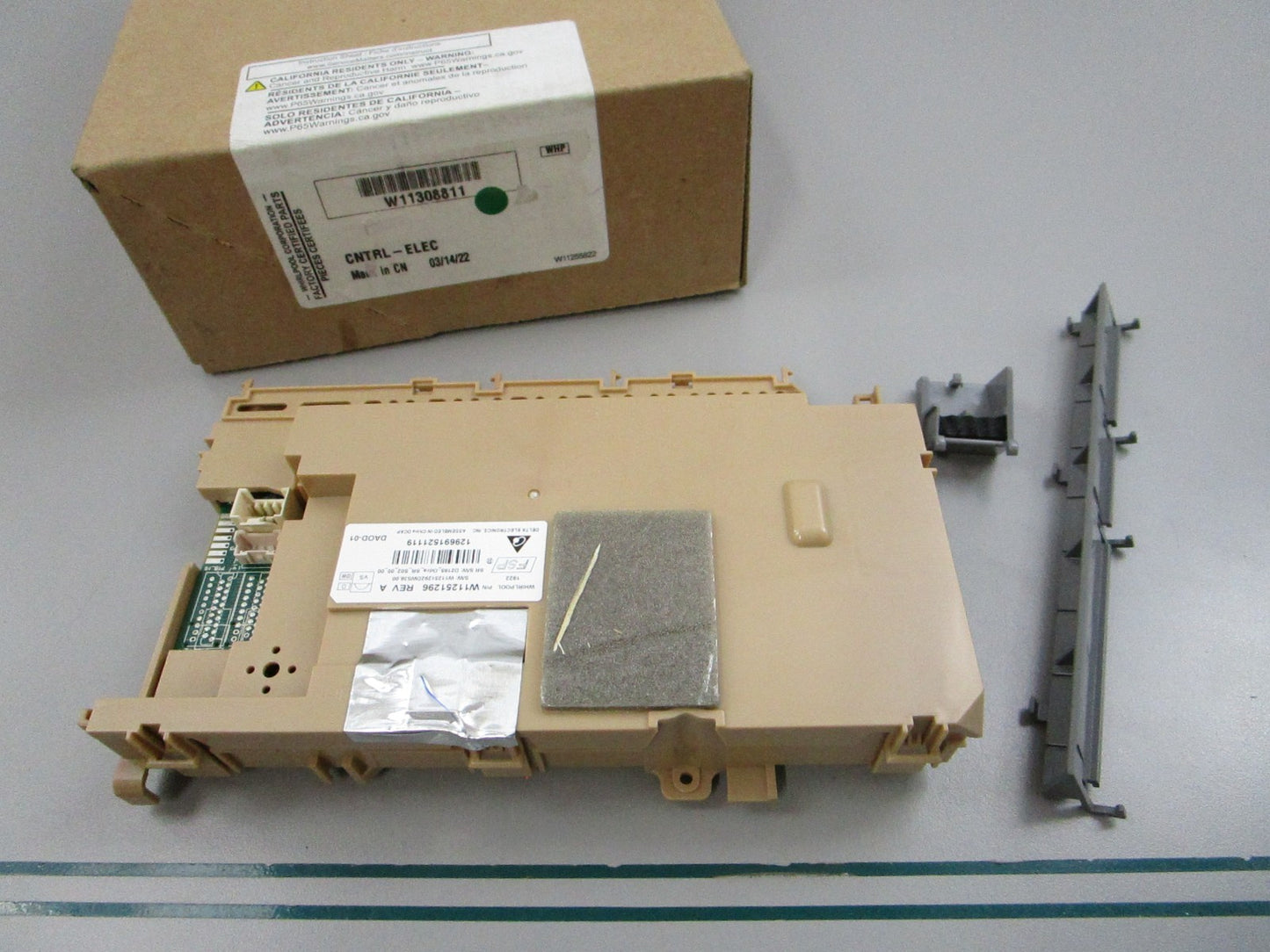 NEW OEM W11308811 Whirlpool Electronic Control Board 0810