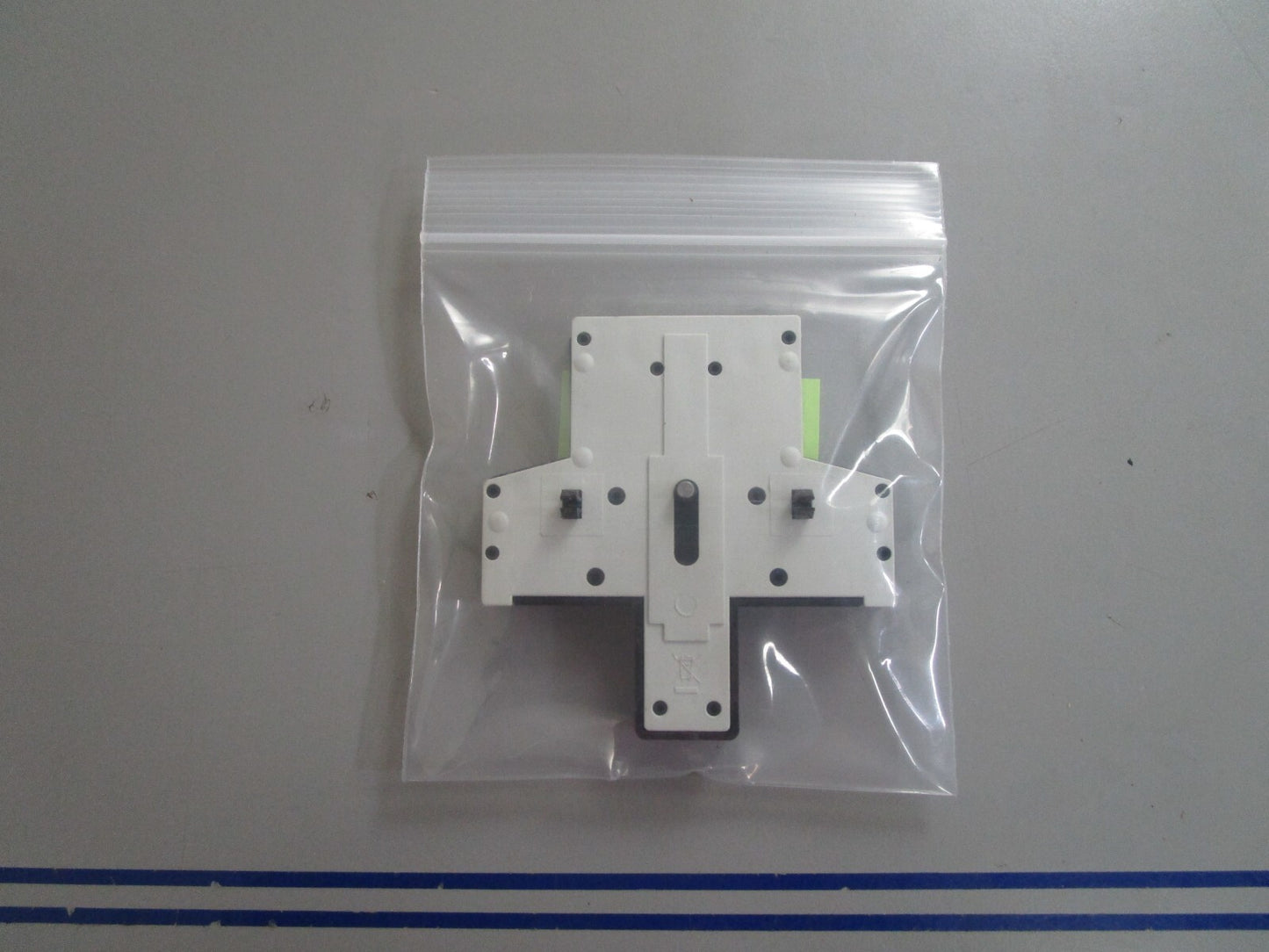 *NEW* 0810 Eaton Auxiliary Contact Module DILM1000-XHI11-SI