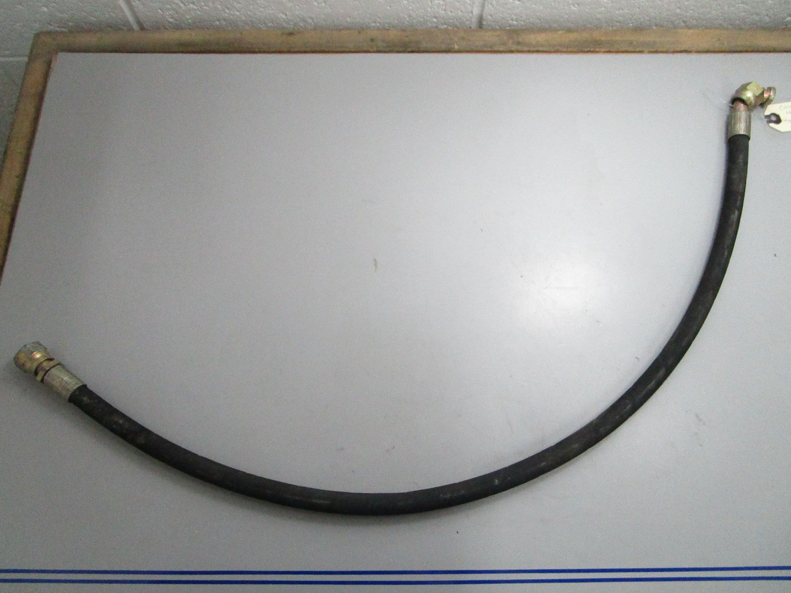 *NEW OEM* 0820 Case New Holland Hydraulic Hose 85807873