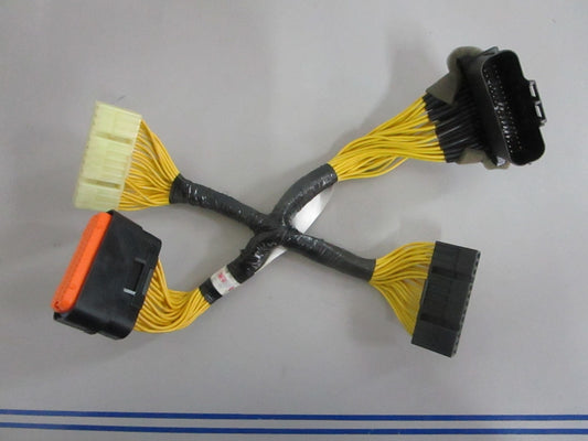 *NEW OEM* 0820 Suzuki 34 Pin Test Cord 09930-89290