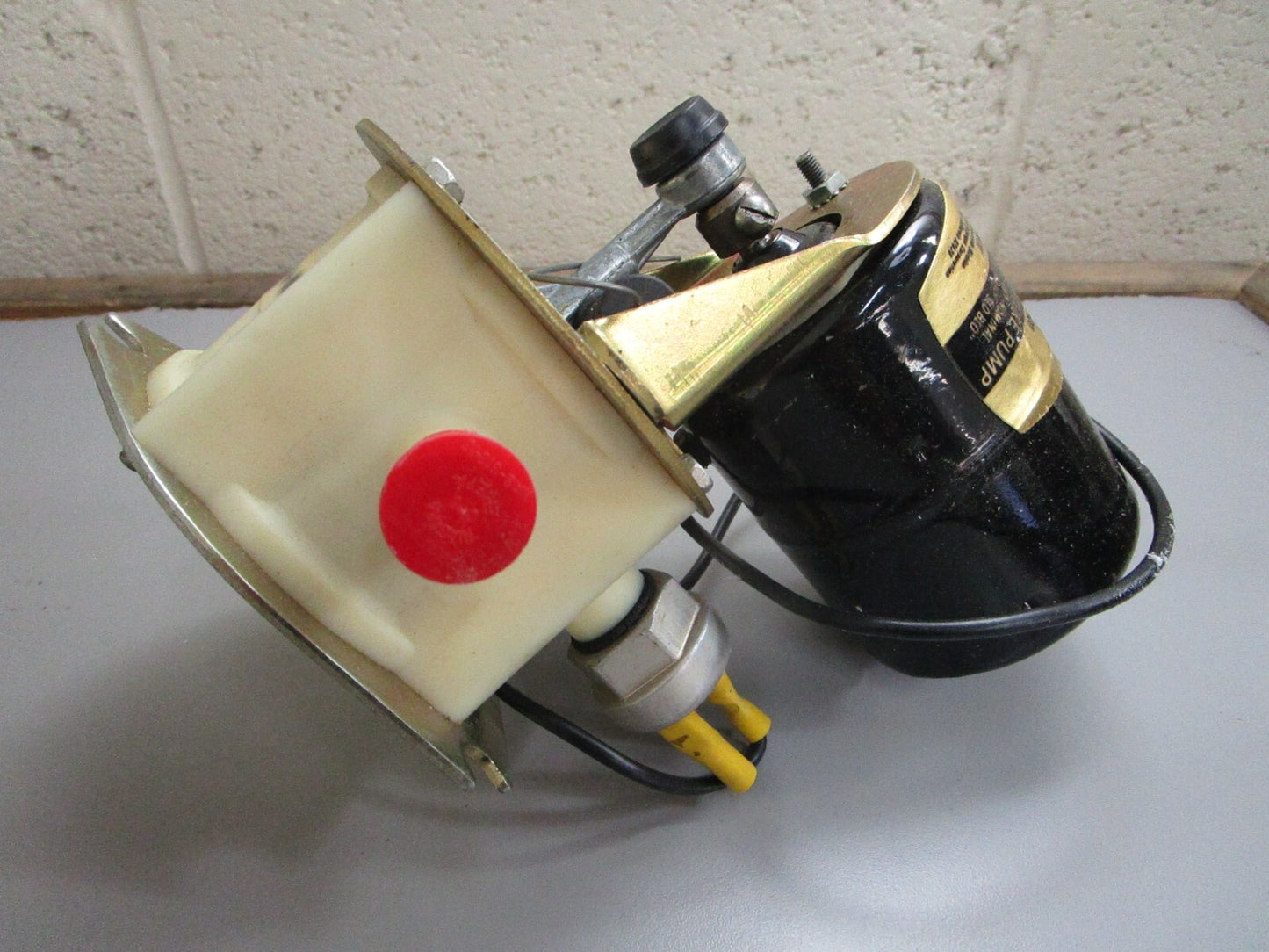 *NEW* 0820 Jabsco PAR Water System Pump 37215-1000