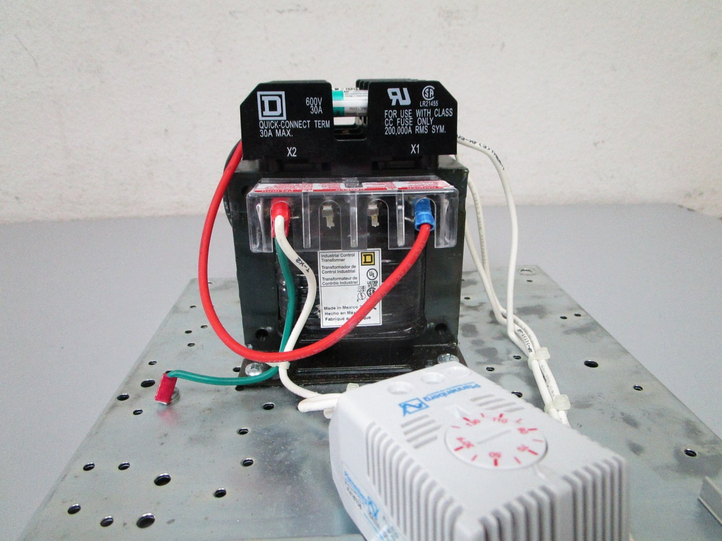 NEW OEM 9070TF150D1 Square D 0.15KVA 50/60Hz Industrial Control Transformer 0720