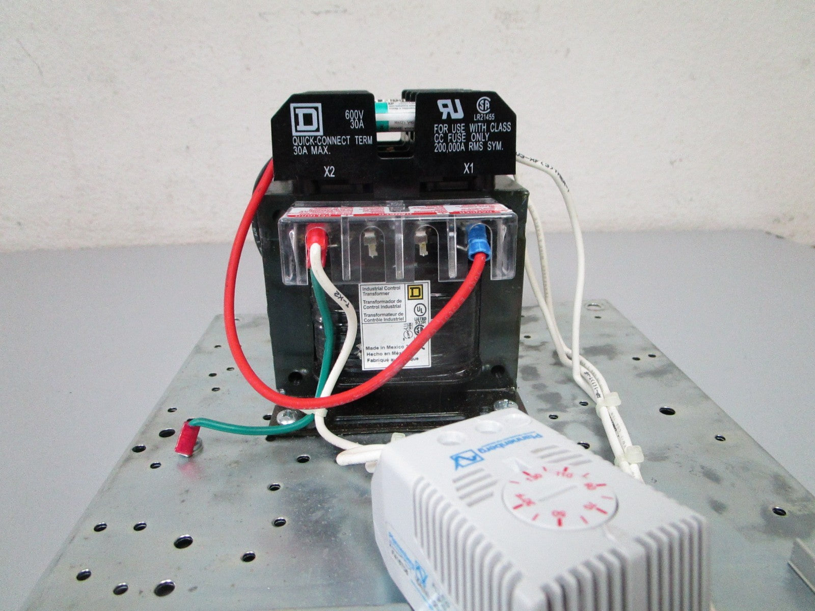 NEW OEM 9070TF150D1 Square D 0.15KVA 50/60Hz Industrial Control Transformer 0720