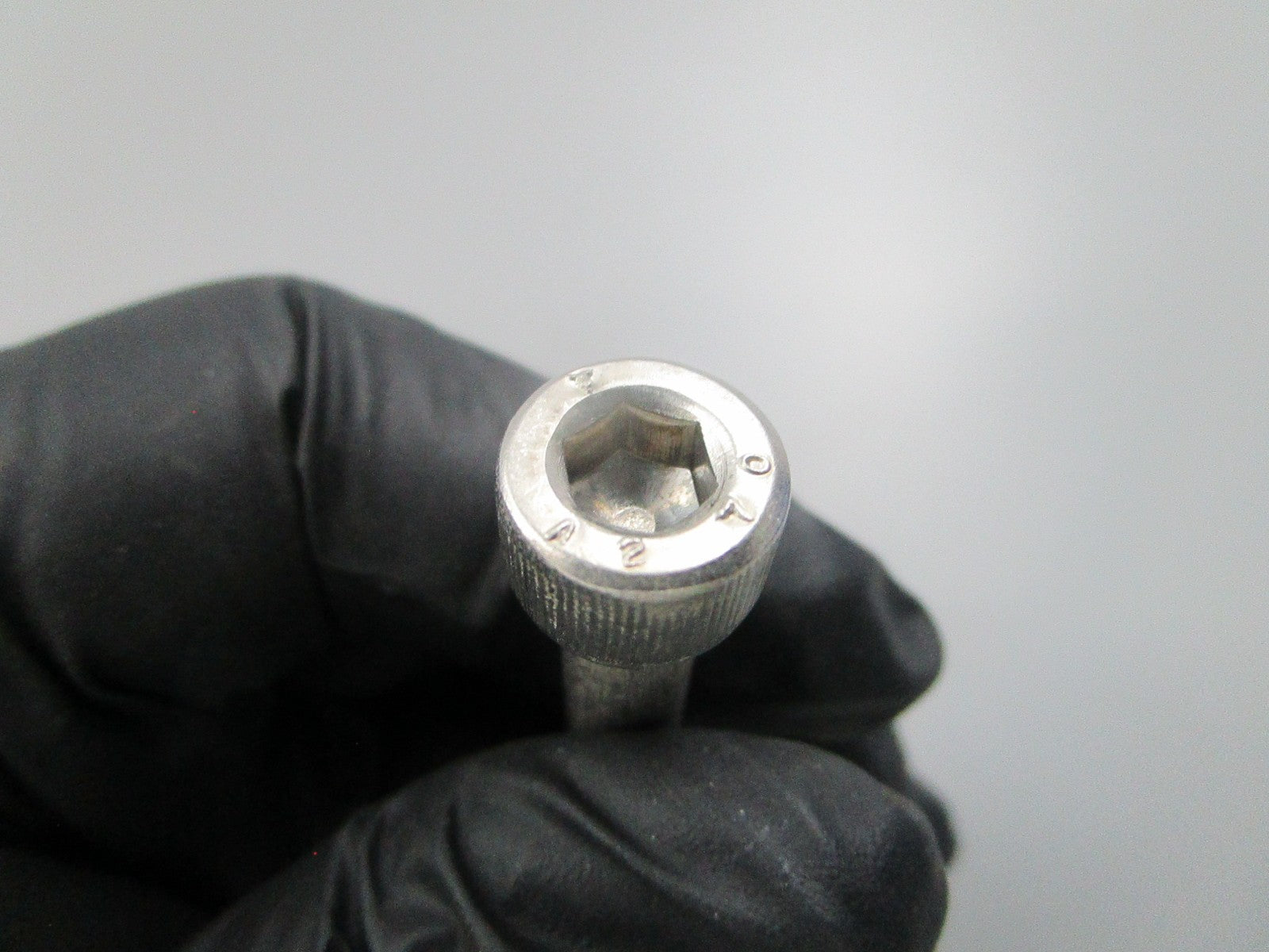 NEW OEM 851773 Volvo Penta Screw 0810