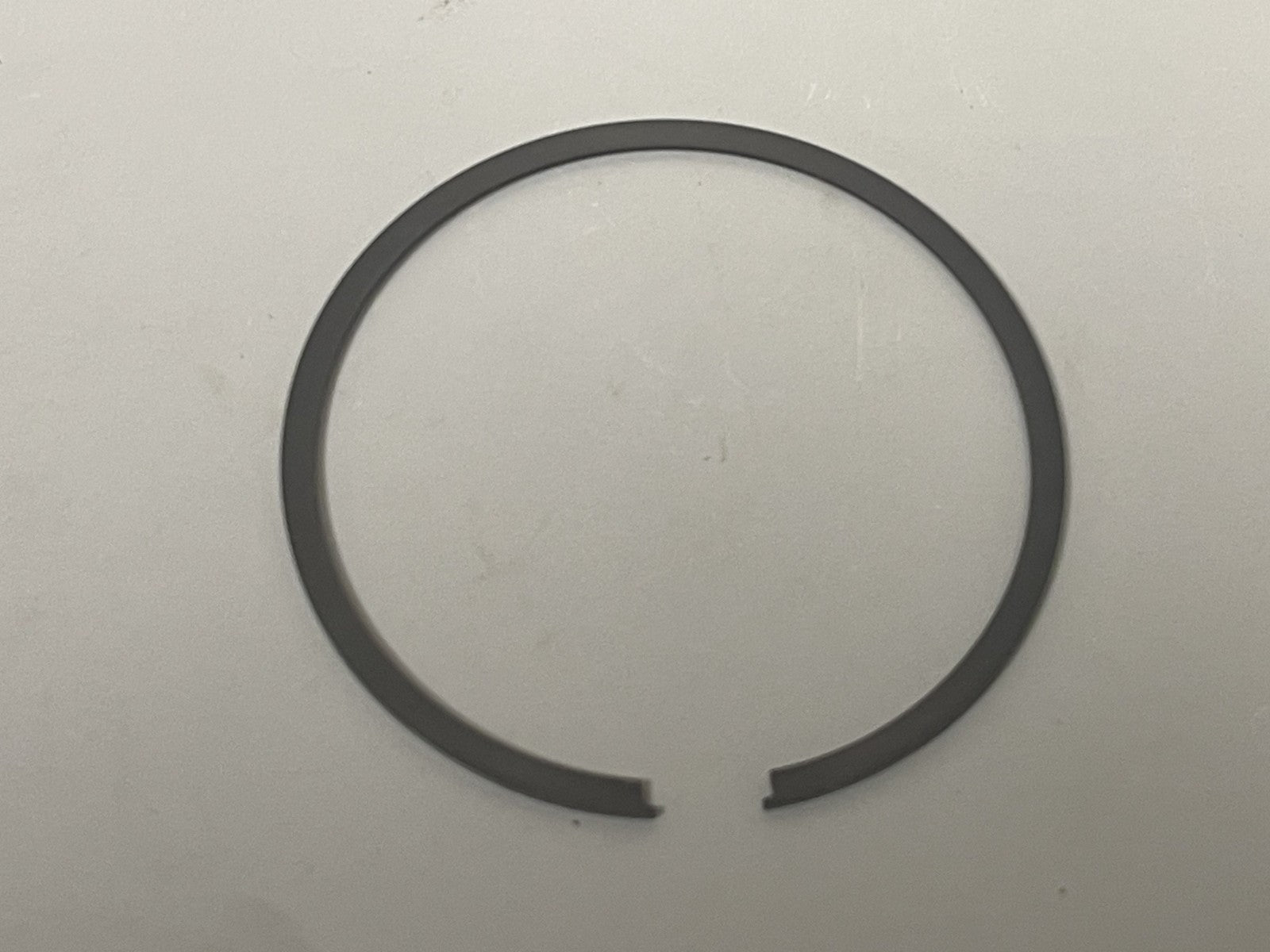 *NEW OEM* 0670 (LOT OF 2) Mercury Quicksilver 2 Piston Ring Set 39-817869A1