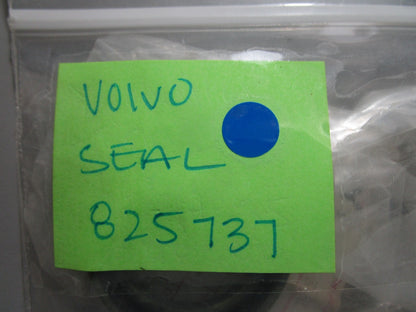 *NEW OEM* 0810 Volvo Penta Seal 825737