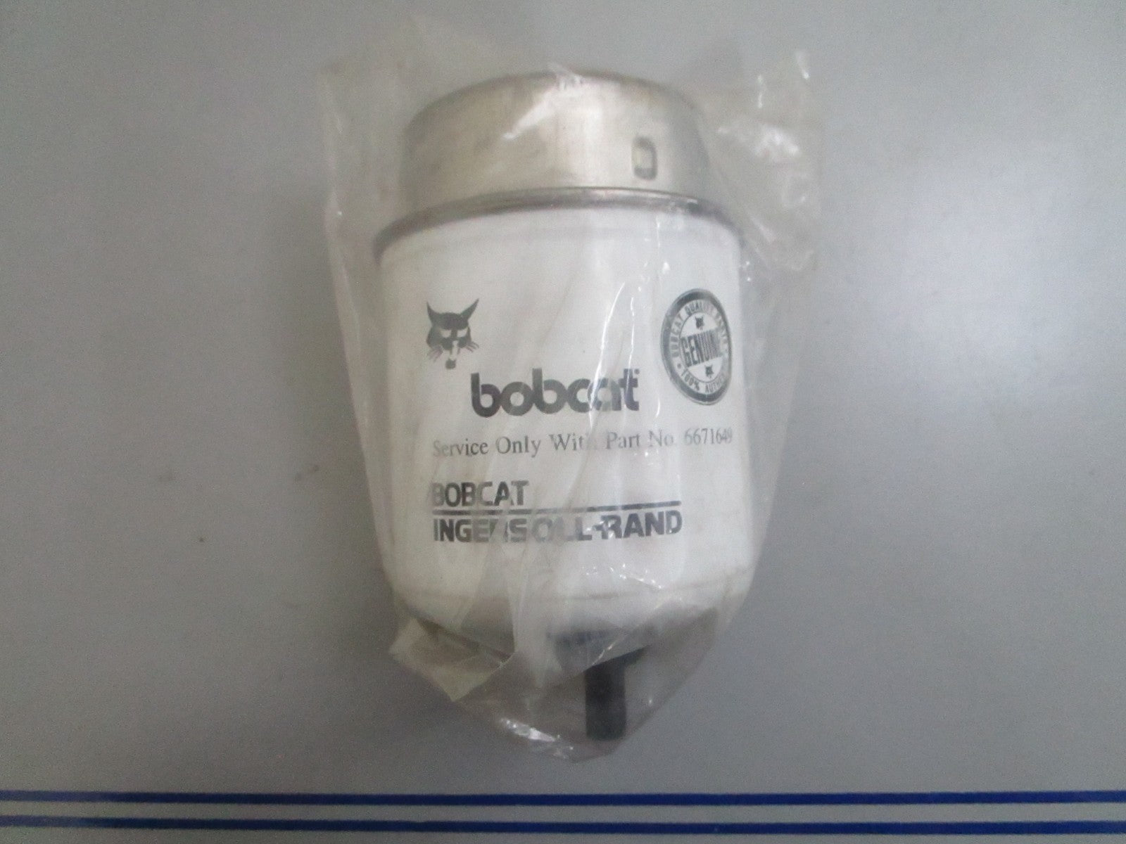 *NEW OEM* 0820 Bobcat Fuel Filter 6671649