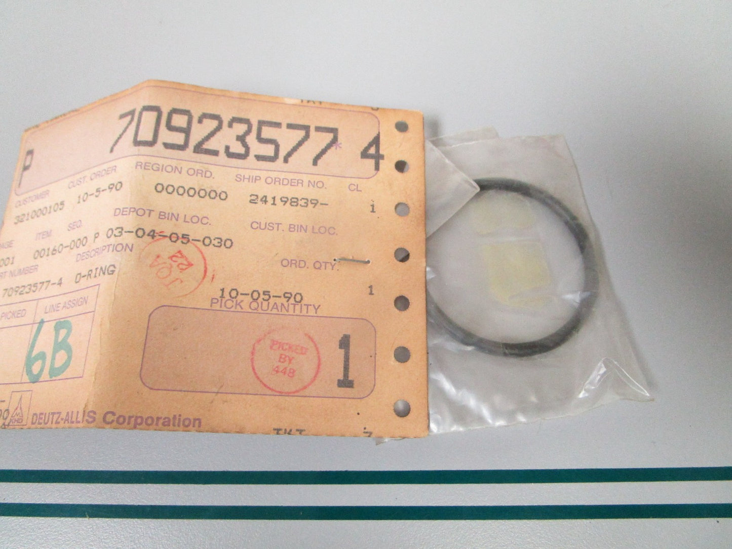 NEW OEM 70923577 AGCO O-Ring 0810