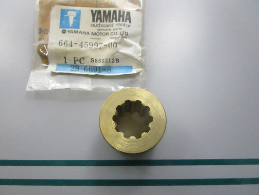 NEW OEM 664-45997-00-00 23-51651M Yamaha Mariner Prop Nut Spacer 0810