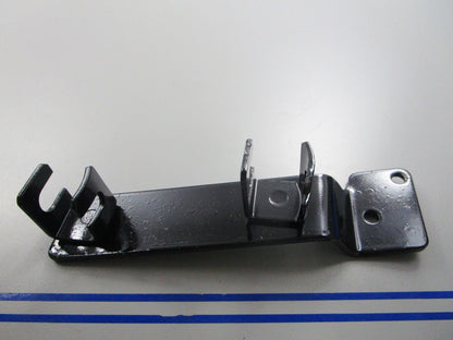 *NEW OEM* 0720 Tohatsu Nissan Cable Clip 3B2-83820-0