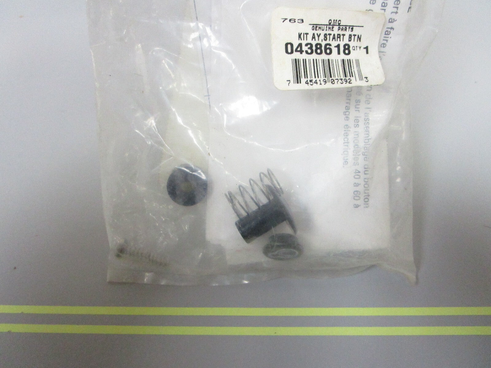 *NEW OEM* 0810 OMC Johnson Evinrude Start Button Kit 438618 0438618