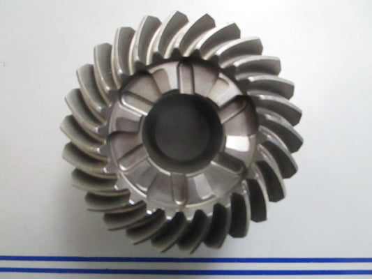 *NEW OEM* 0820 OMC Johnson Evinrude 26T Gear 5004219 338715