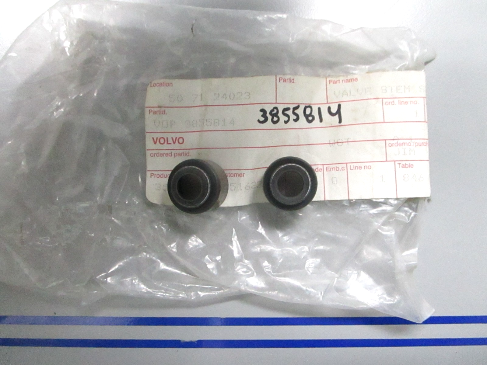 *NEW OEM* (LOT OF 2) 0810 Volvo Penta Seal 3855814