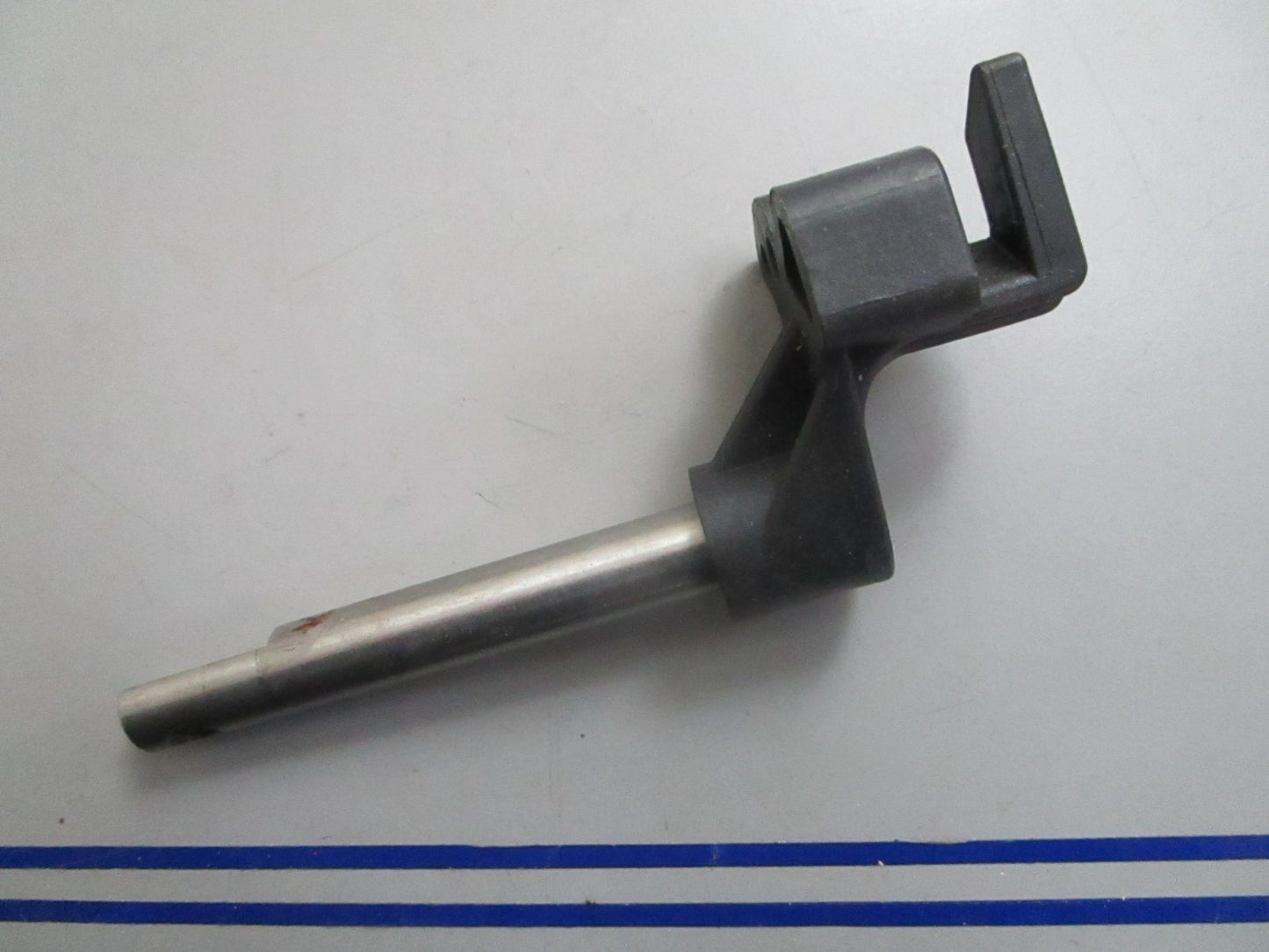 *NEW OEM* 0820 OMC Johnson Evinrude Shift Shaft & Lever 435226 0435226