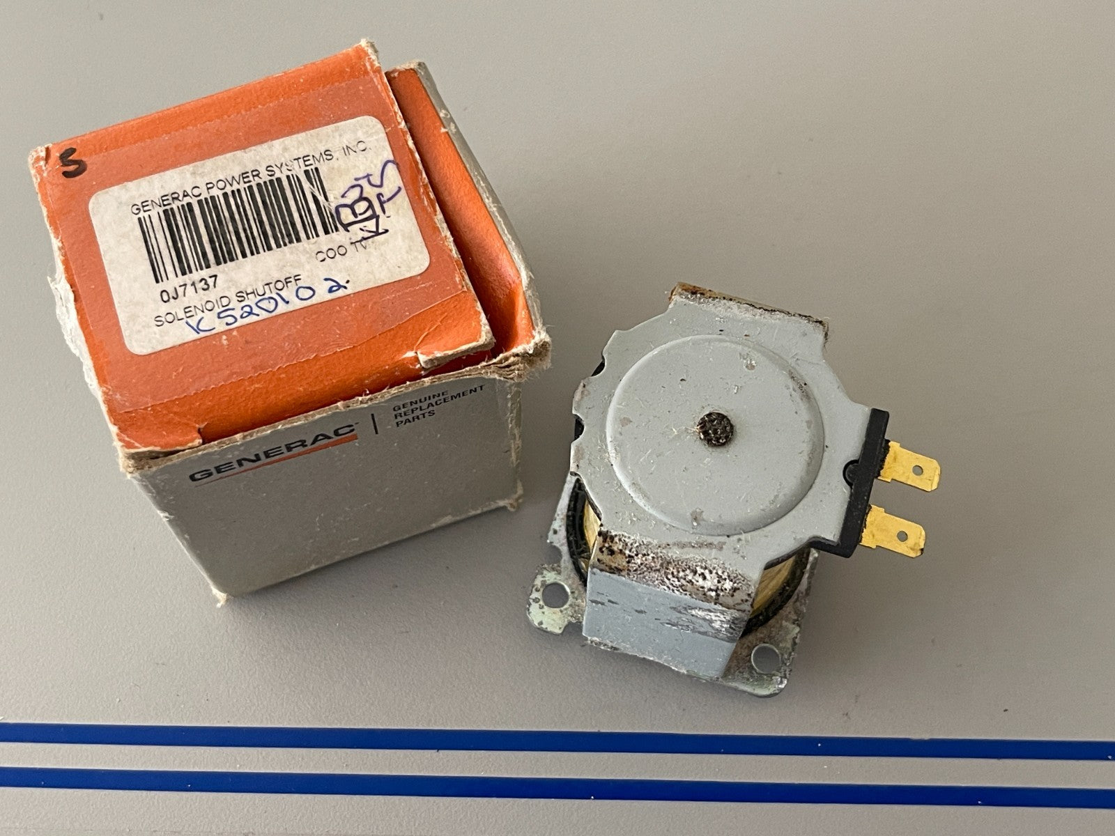 *NEW OEM* 0720 Generac Solenoid Shut Off 0J7137