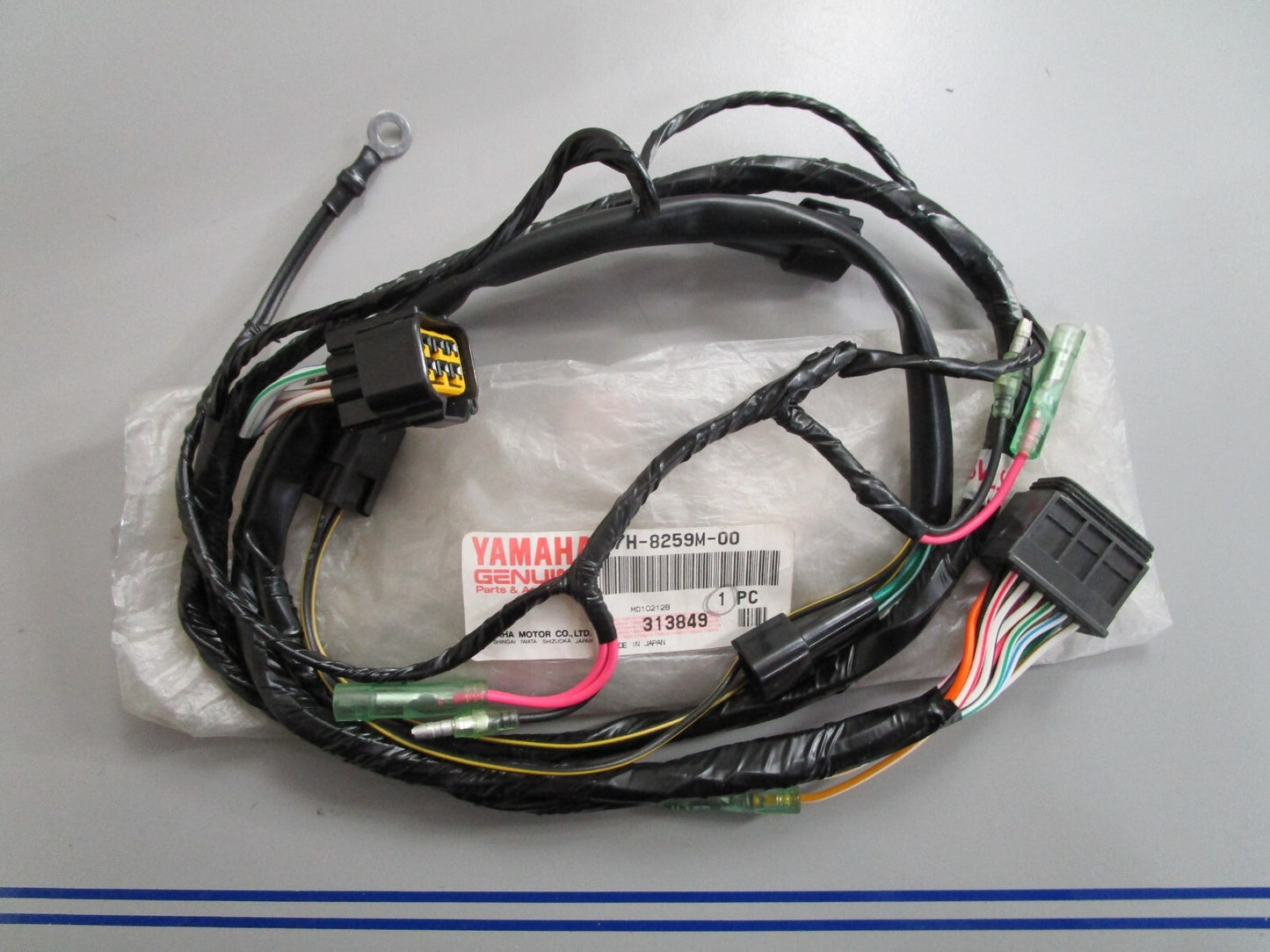 *NEW OEM* 0820 Yamaha 150 200HP Wire Harness 67H-8259M-00-00