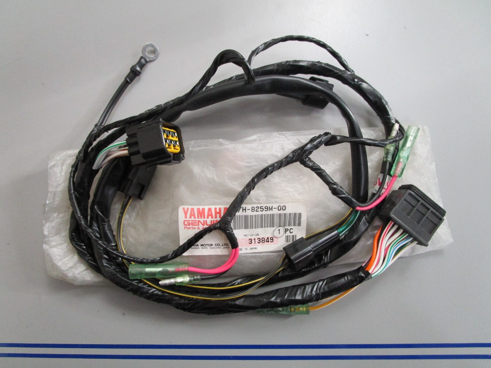 *NEW OEM* 0820 Yamaha 150 200HP Wire Harness 67H-8259M-00-00