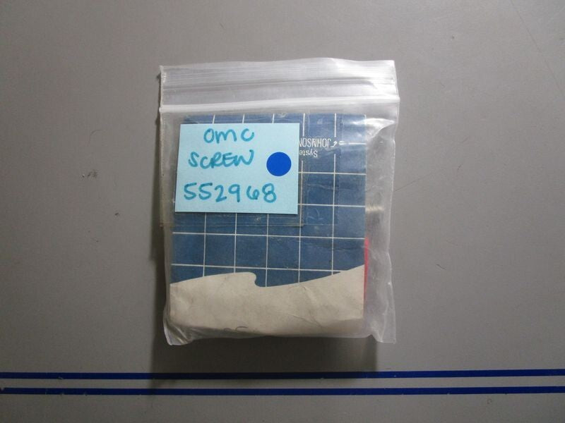 *NEW OEM* (LOT OF 3) 0770 OMC Johnson Evinrude Screw 552968 0552968