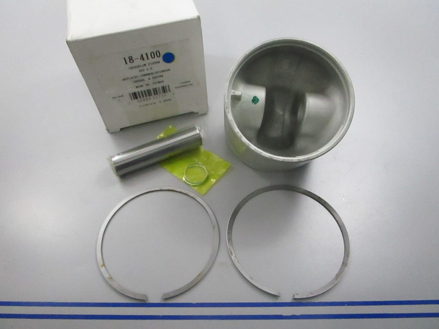 NEW 18-4100 Replaces: Evinrude 396585 396588 Sierra Piston 0810